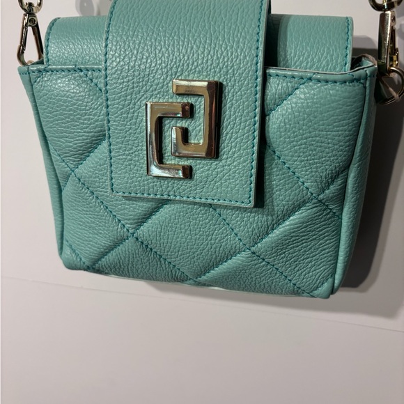 CARLA G. Cross-body bags - Picture 2 of 11